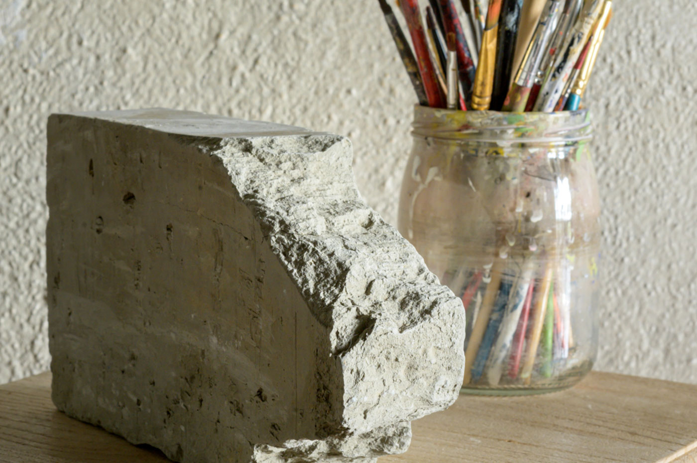 Tecnica originale di pittura murale con calce e pigmenti naturali di Giada Giuliani